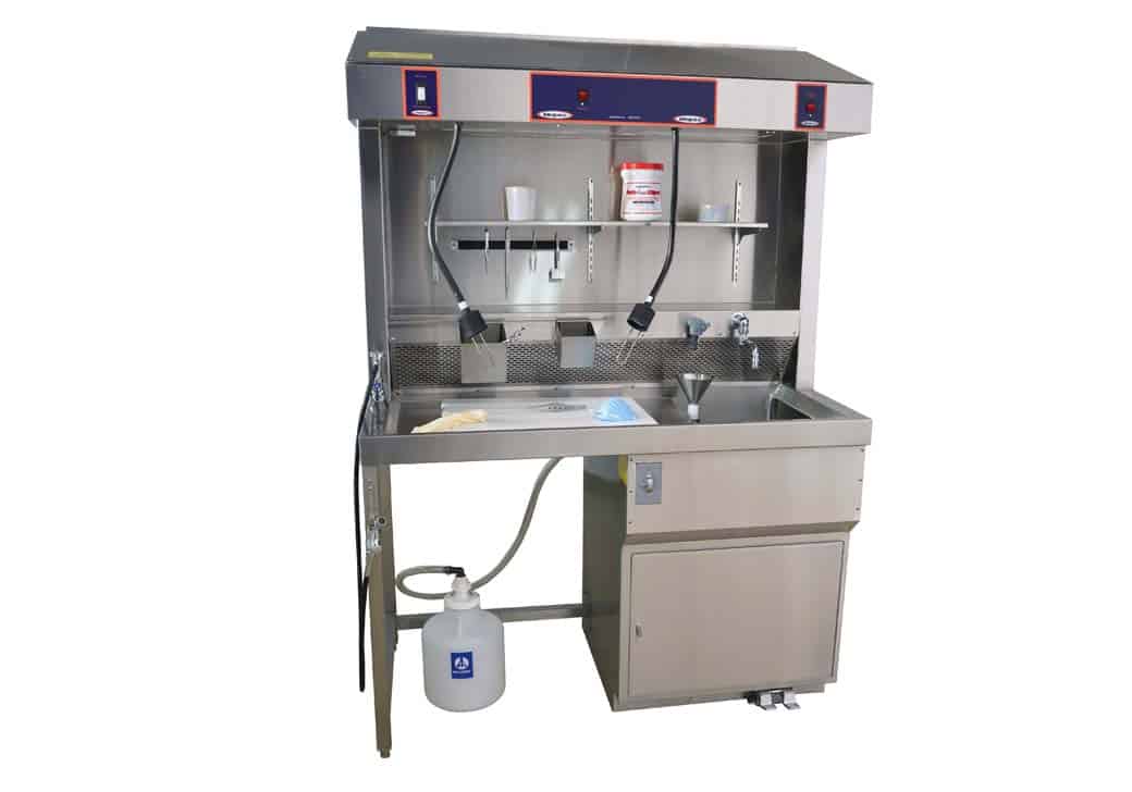Grossing Station Free Standing, Large Sink MB400 Mopec