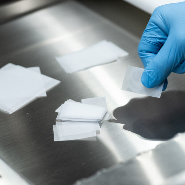 Biopsy Bags with Easy-Peel Openings